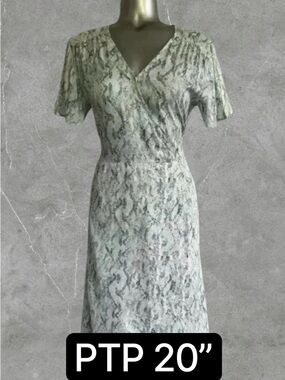 🆕Charlie Paige High Low Dress